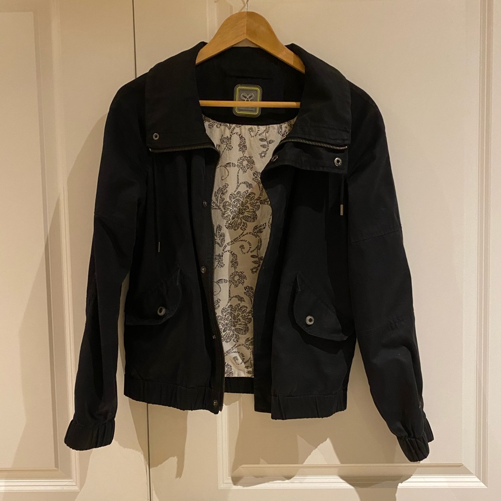 TNA lightweight jacket